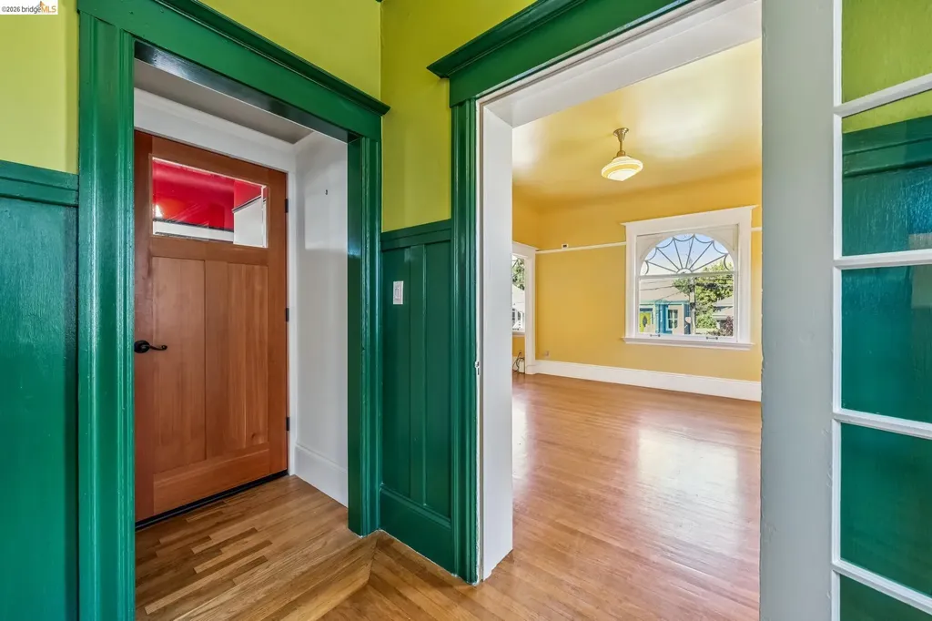 821-823 32nd Oakland CA 94608