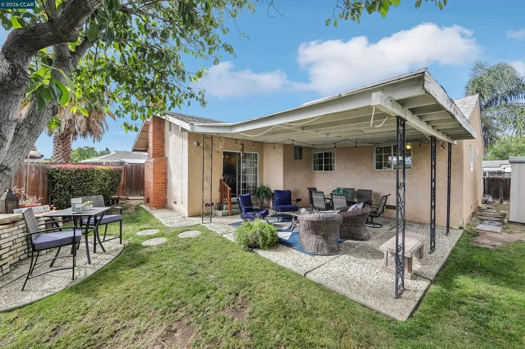 18 Madill Street Antioch CA 94509