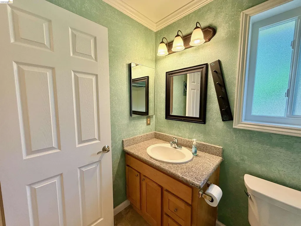 1520 Schenone Court Concord CA 94521