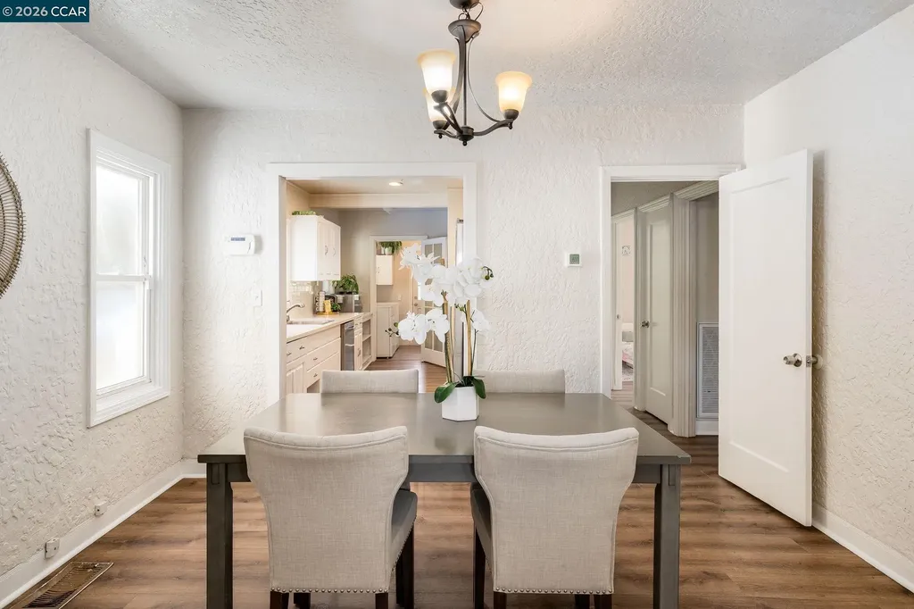 432 Gilger Avenue Martinez CA 94553