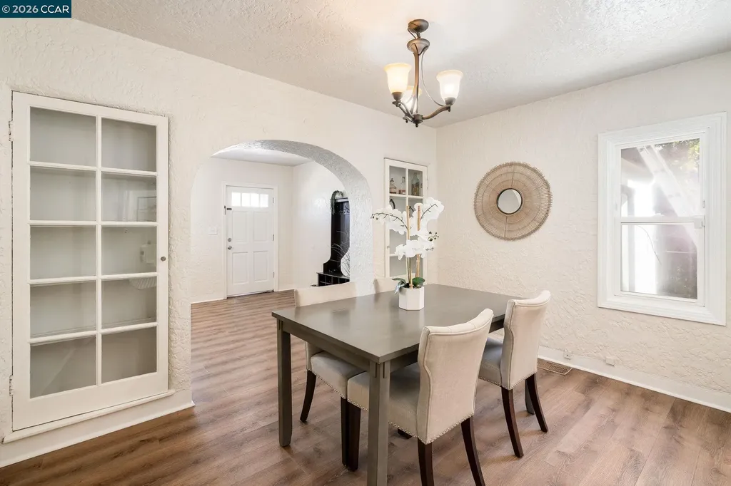 432 Gilger Avenue Martinez CA 94553