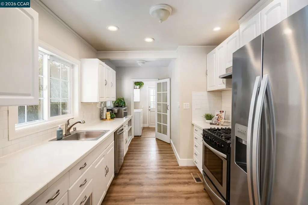 432 Gilger Avenue Martinez CA 94553