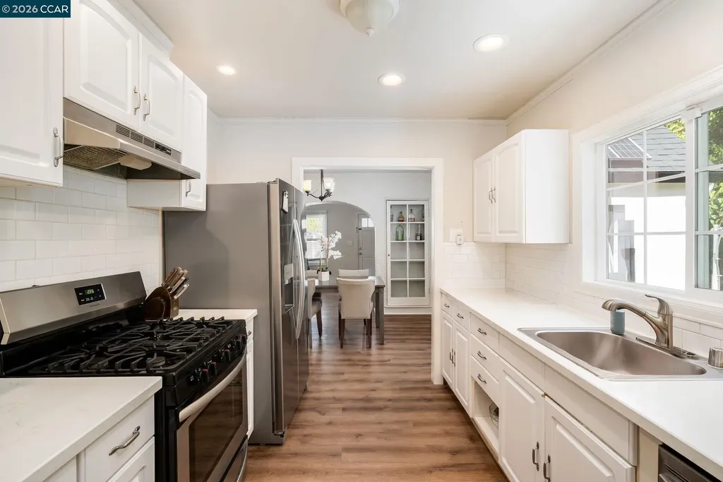 432 Gilger Avenue Martinez CA 94553