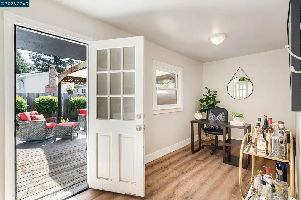 432 Gilger Avenue Martinez CA 94553