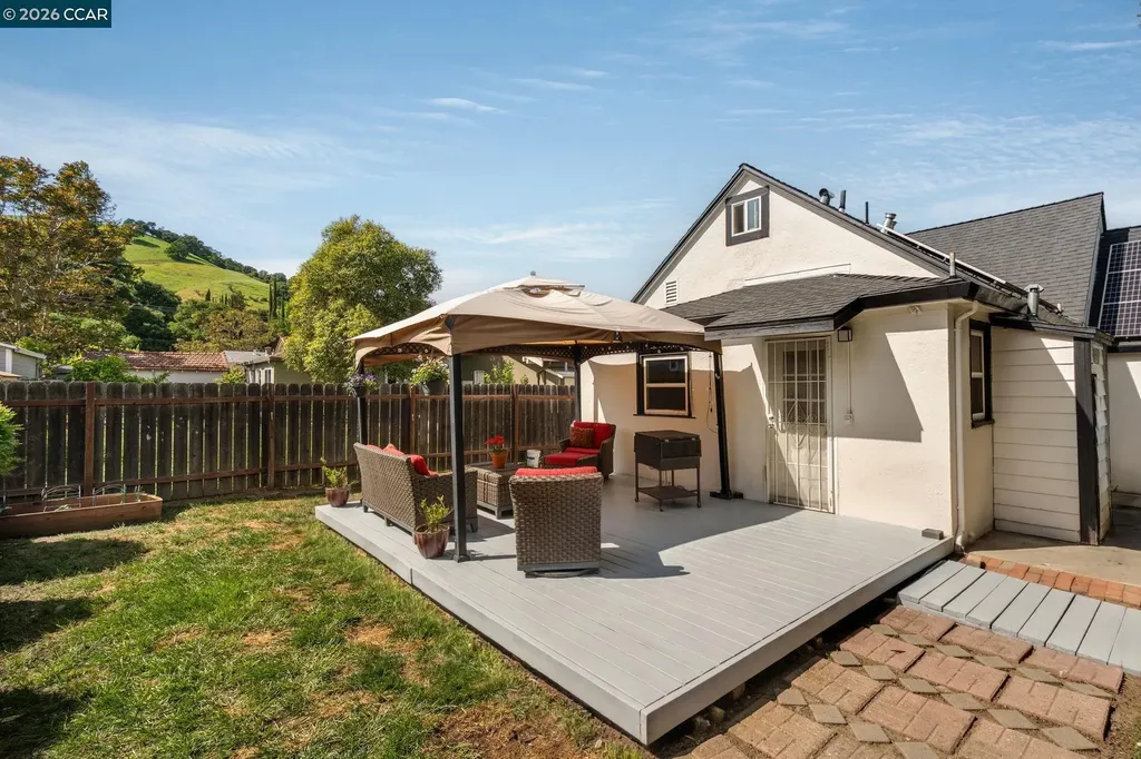 432 Gilger Avenue Martinez CA 94553
