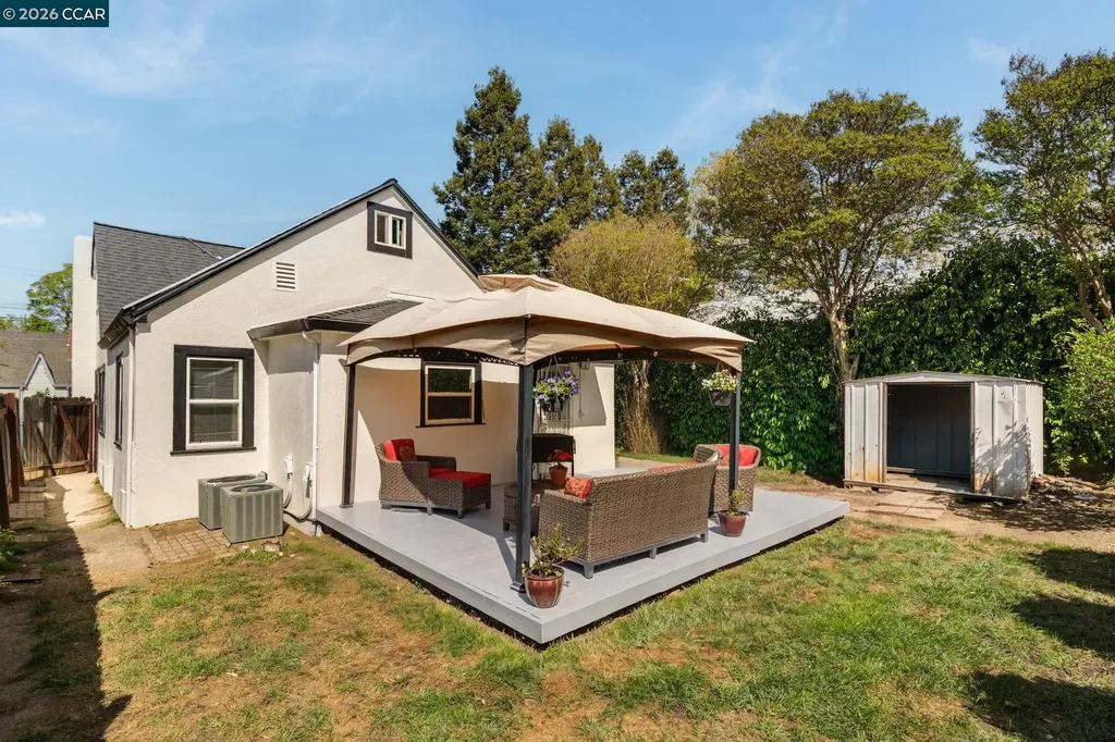 432 Gilger Avenue Martinez CA 94553