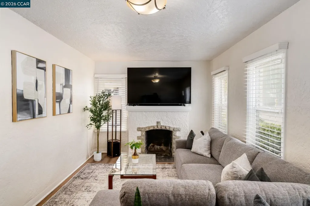 432 Gilger Avenue Martinez CA 94553