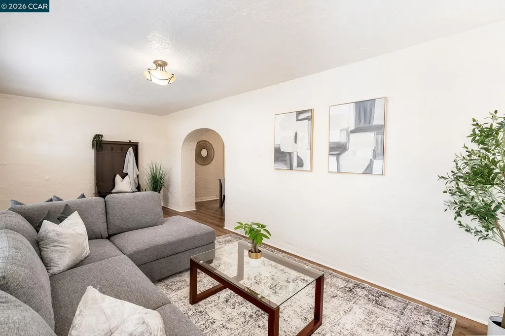 432 Gilger Avenue Martinez CA 94553