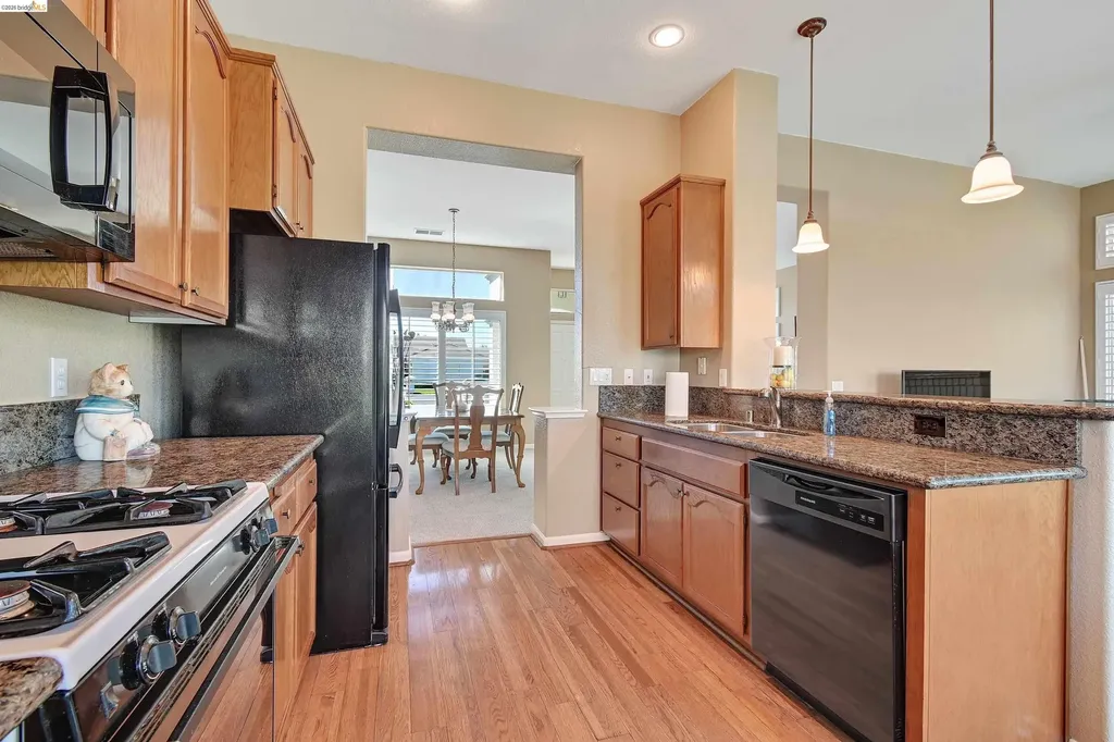413 Cortland Terrace Brentwood CA 94513