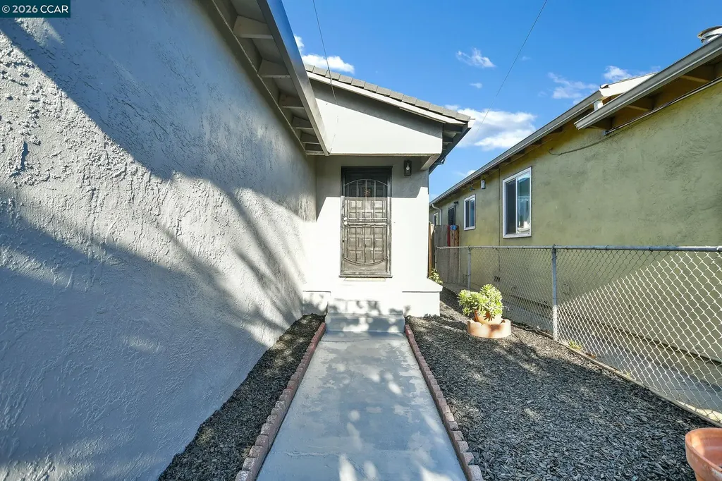 438 9th Street Richmond CA 94804