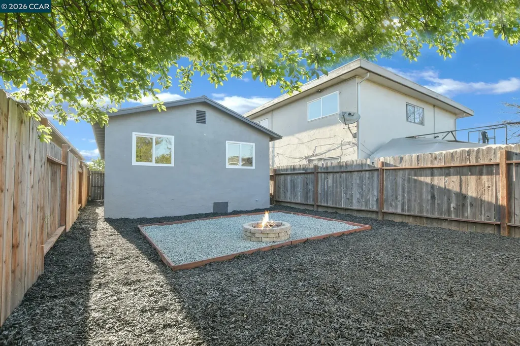 438 9th Street Richmond CA 94804