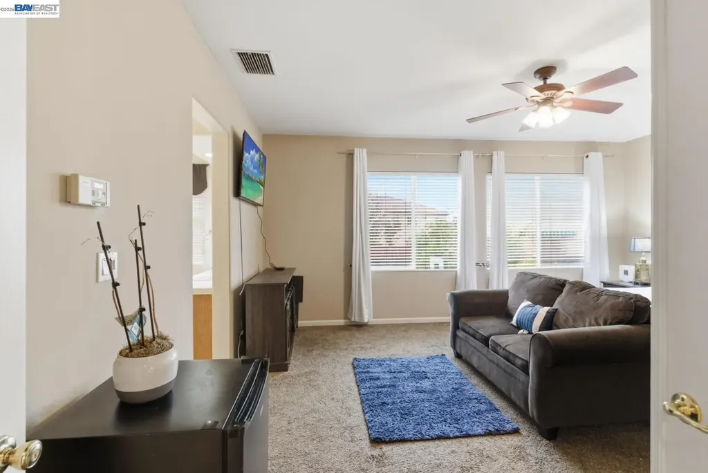 2076 Captalpa Antioch CA 94509