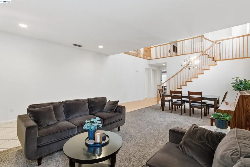 2076 Captalpa Antioch CA 94509