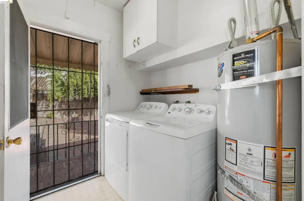 2939 57th Avenue Oakland CA 94605