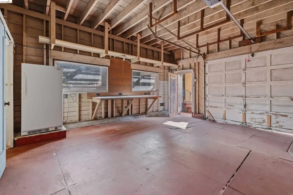 2939 57th Avenue Oakland CA 94605