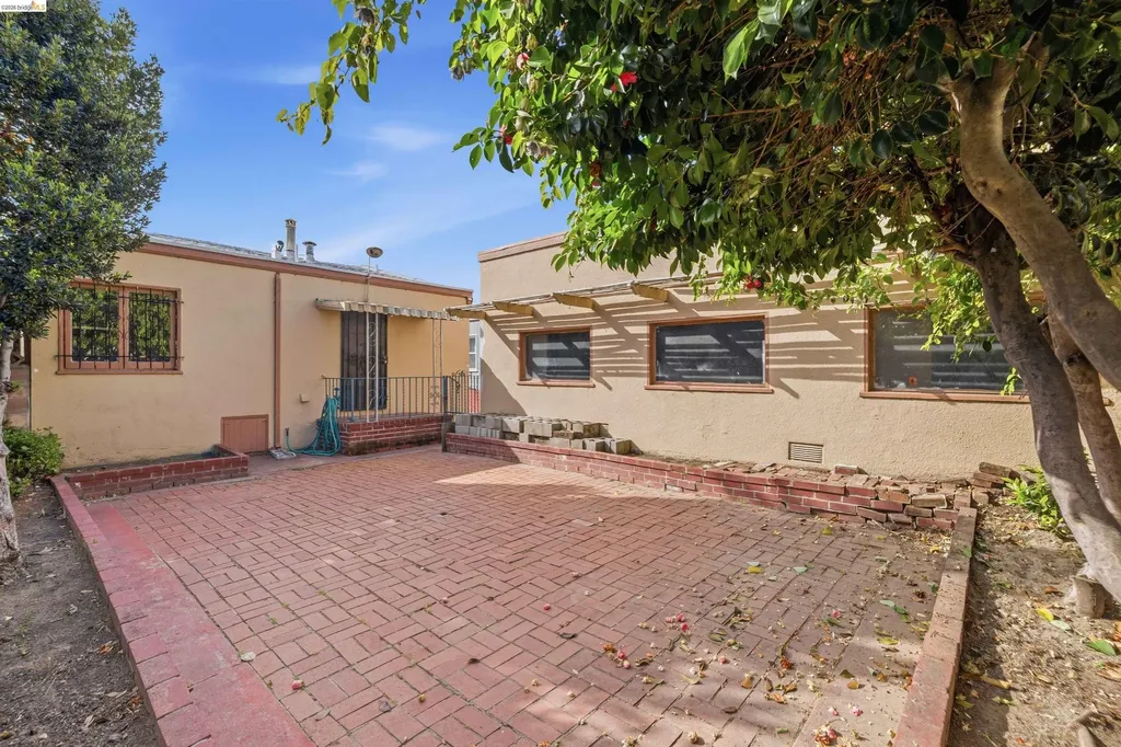 2939 57th Avenue Oakland CA 94605