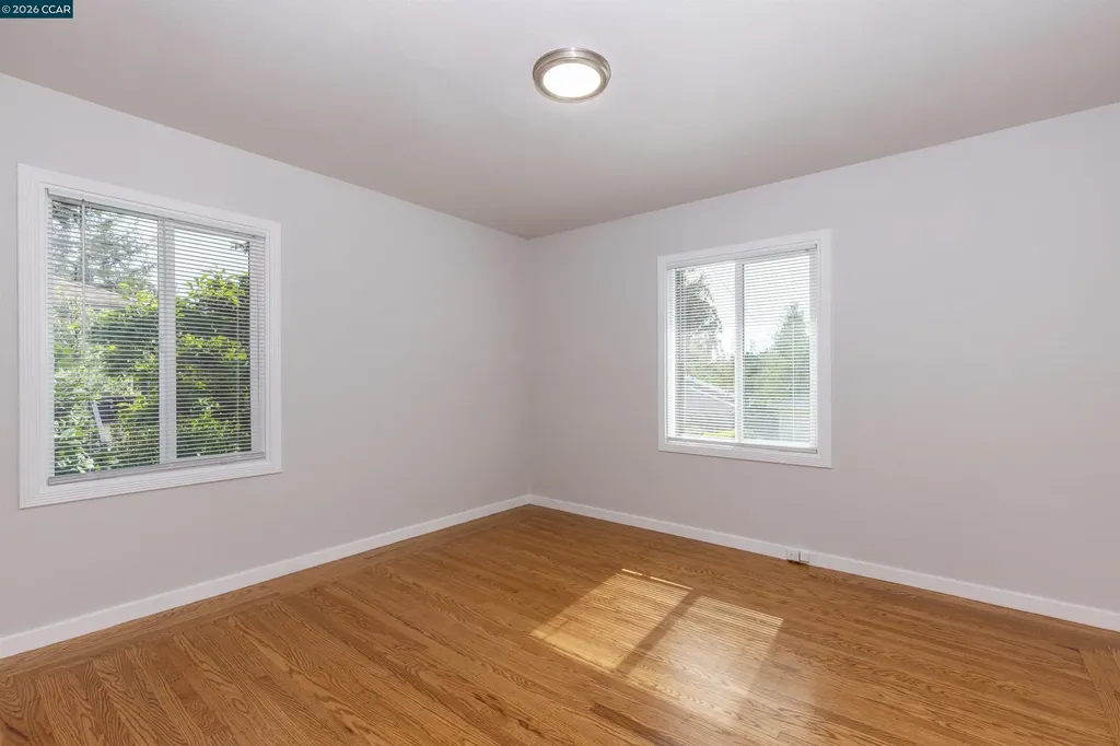 4353 Bermuda Avenue Oakland CA 94619