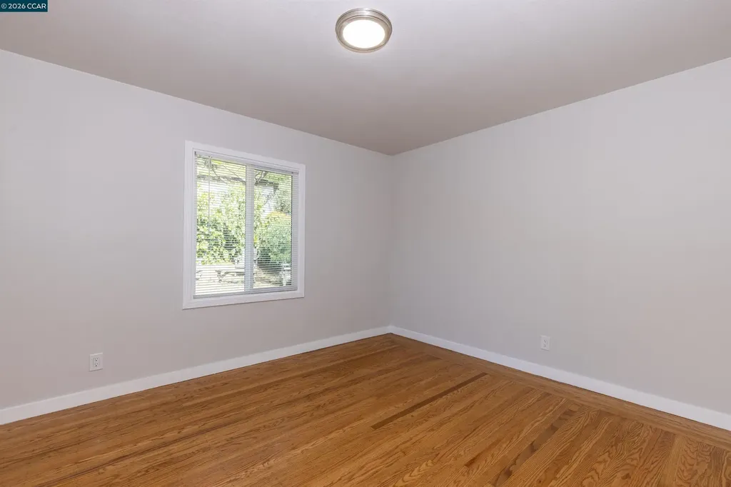 4353 Bermuda Avenue Oakland CA 94619