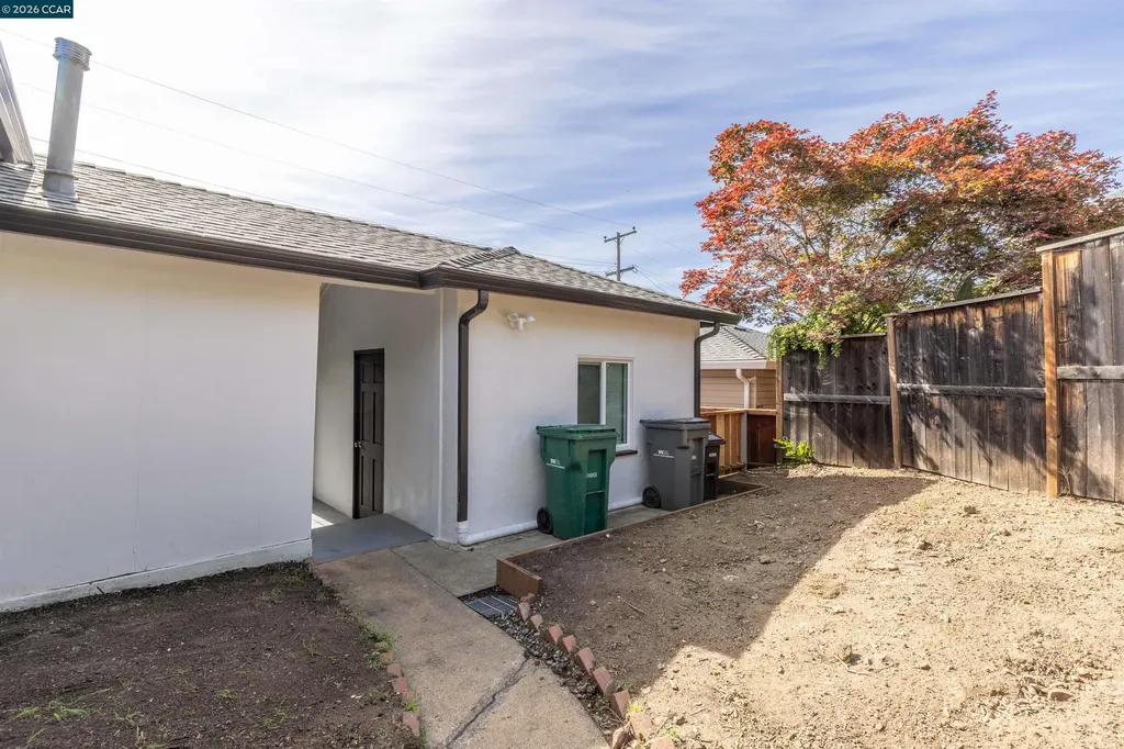 4353 Bermuda Avenue Oakland CA 94619