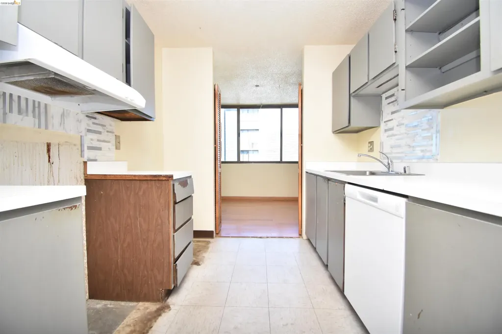 555 Pierce Street Albany CA 94706