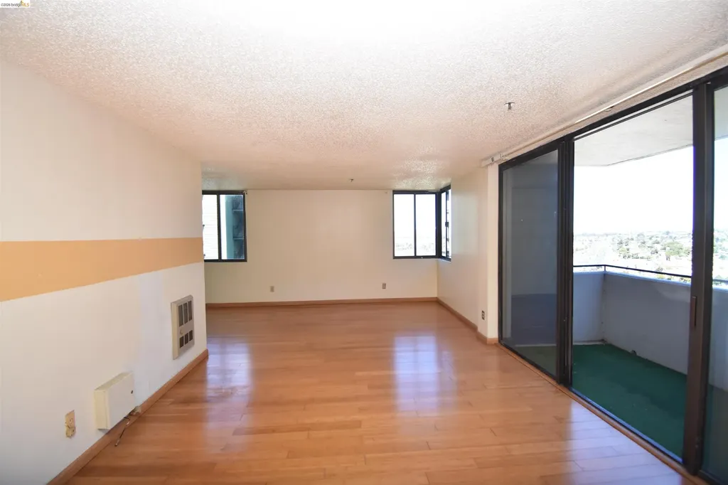 555 Pierce Street Albany CA 94706