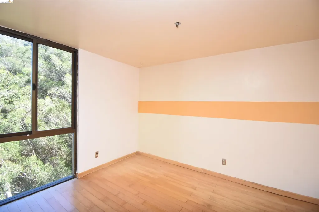 555 Pierce Street Albany CA 94706