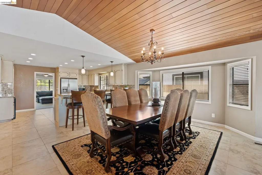 5621 Starboard Drive Discovery Bay CA 94505
