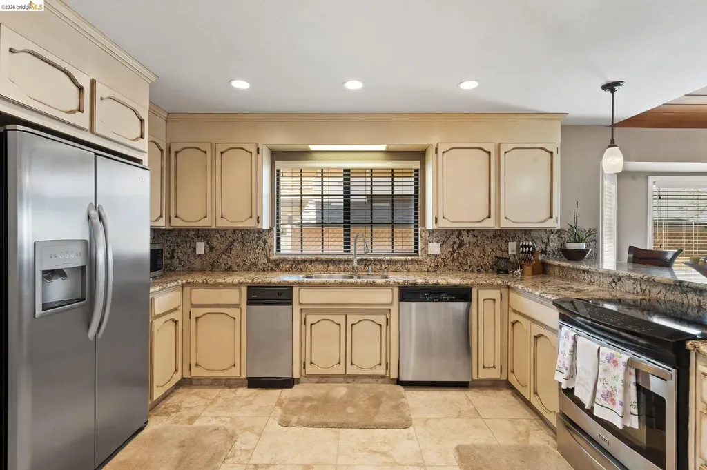 5621 Starboard Drive Discovery Bay CA 94505
