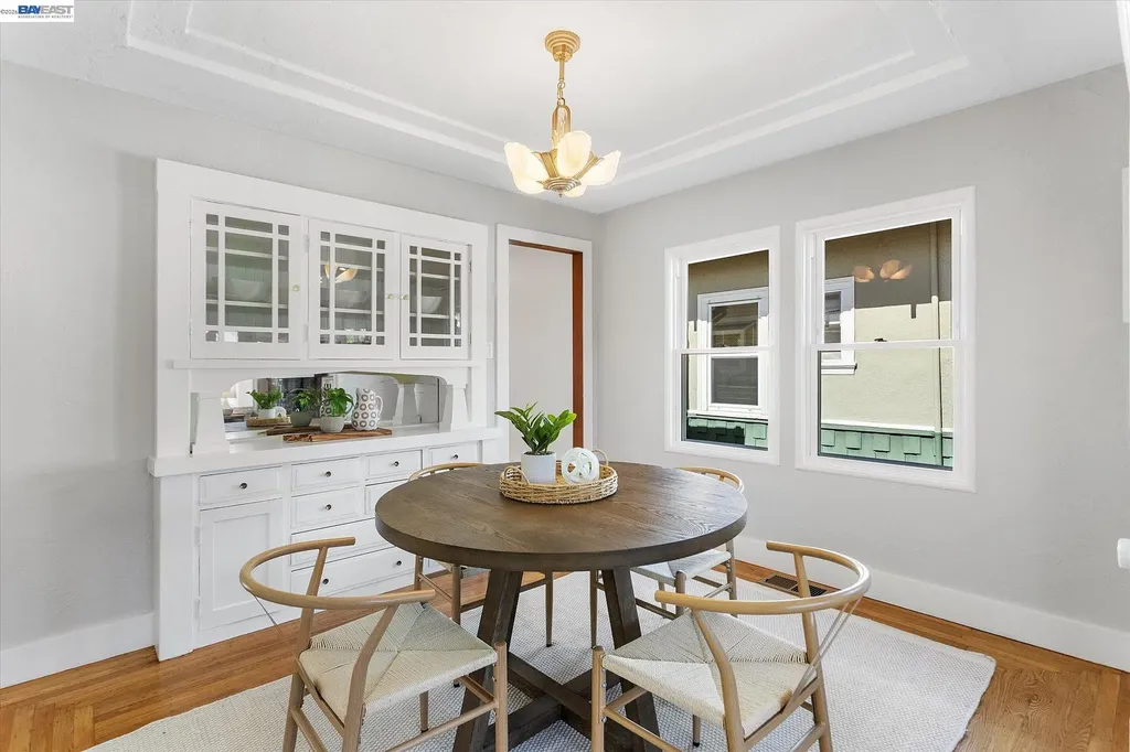 2516 Buena Vista Avenue Alameda CA 94501