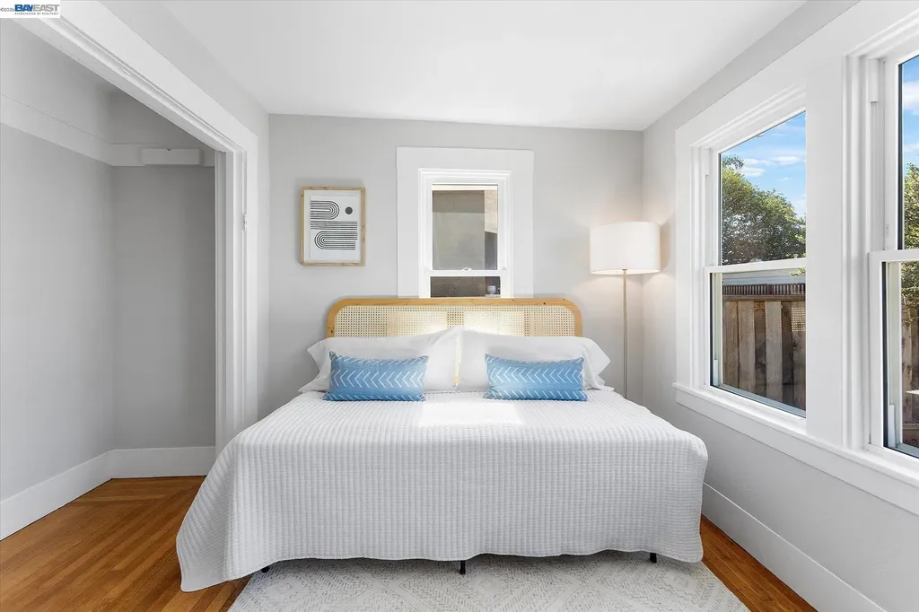 2516 Buena Vista Avenue Alameda CA 94501