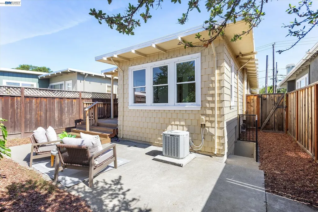 2516 Buena Vista Avenue Alameda CA 94501
