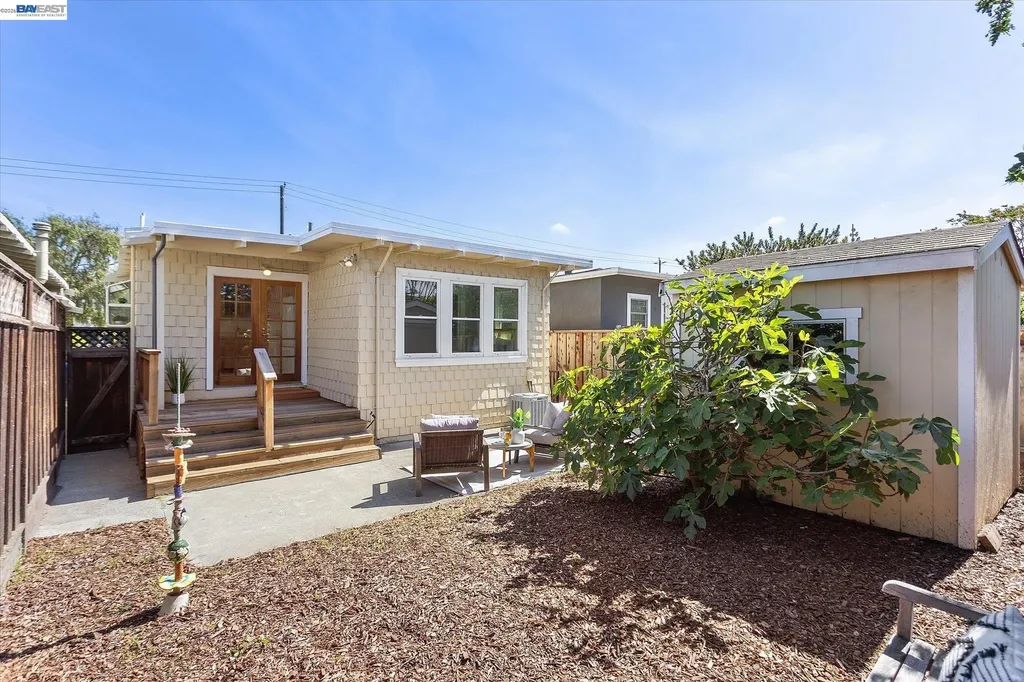 2516 Buena Vista Avenue Alameda CA 94501