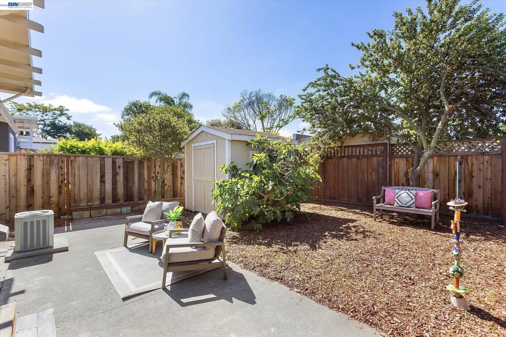 2516 Buena Vista Avenue Alameda CA 94501