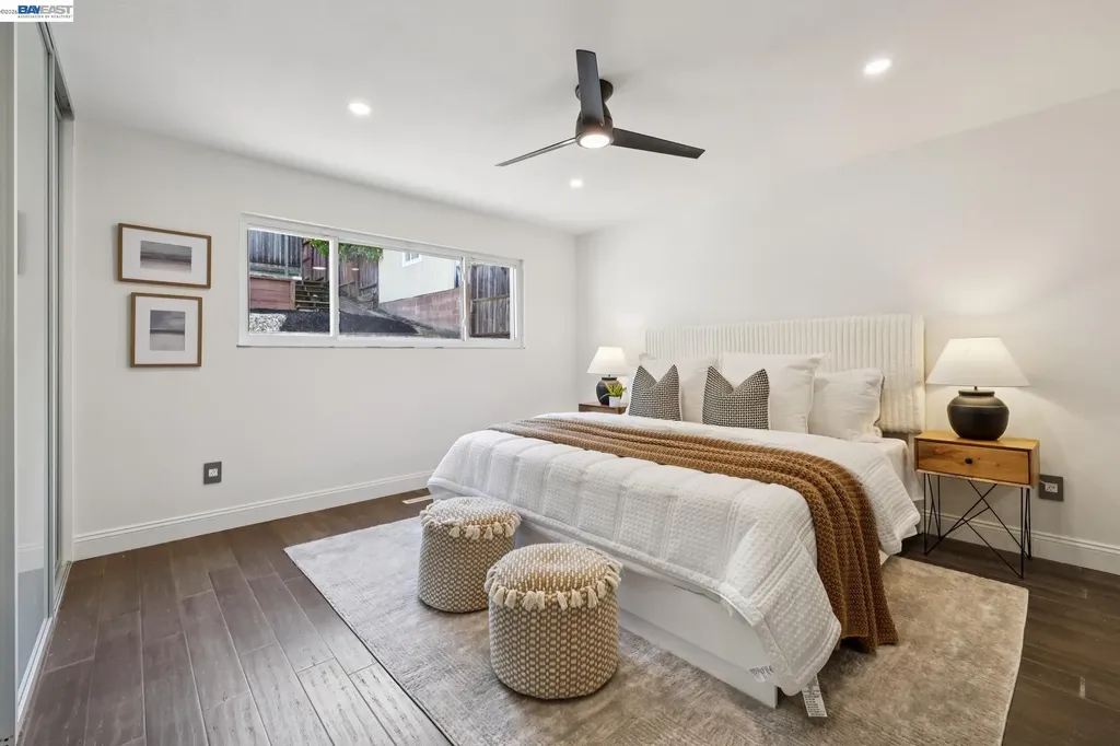 3009 Broadmoor View Oakland CA 94605