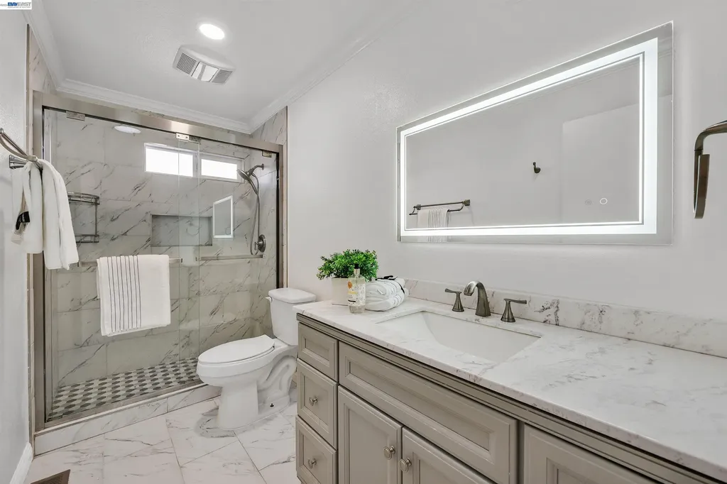 2449 Almaden Boulevard Union City CA 94587