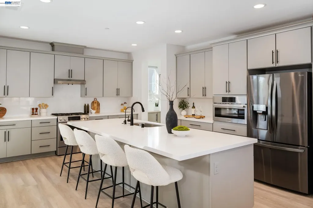 6017 Basaltina Place Dublin CA 94568