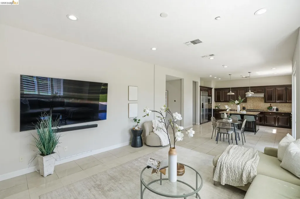 588 Big Basin Drive Brentwood CA 94513