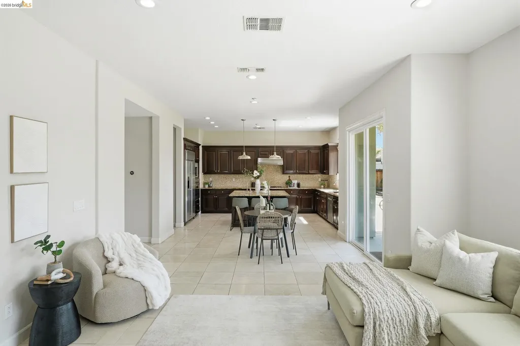 588 Big Basin Drive Brentwood CA 94513
