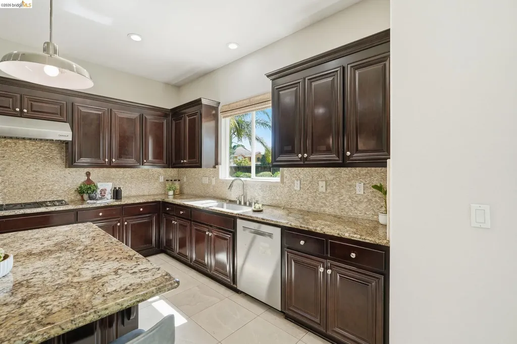 588 Big Basin Drive Brentwood CA 94513