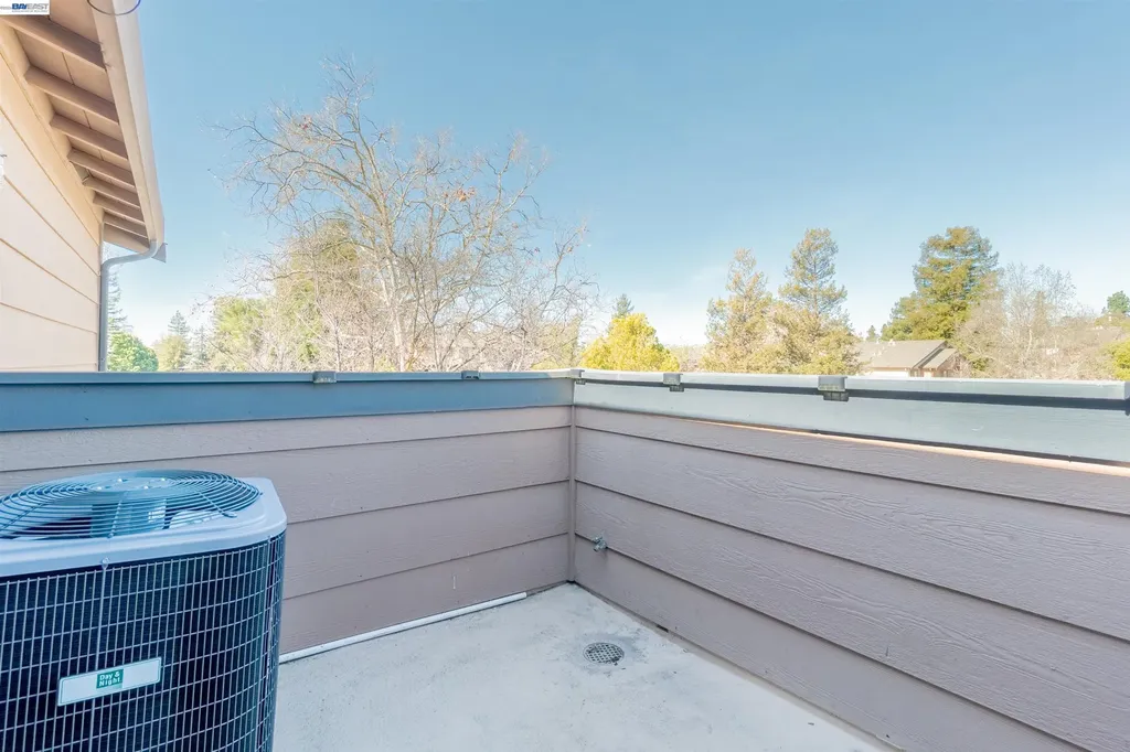 277 Hackamore Common Fremont CA 94539
