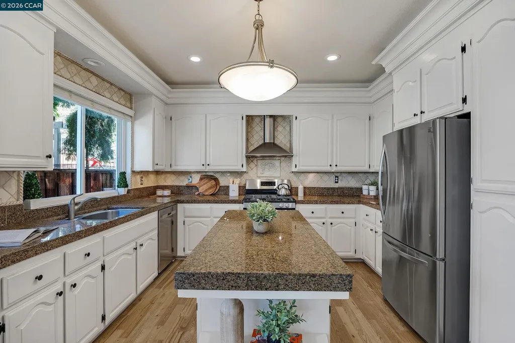 402 Chupcan Place Clayton CA 94517