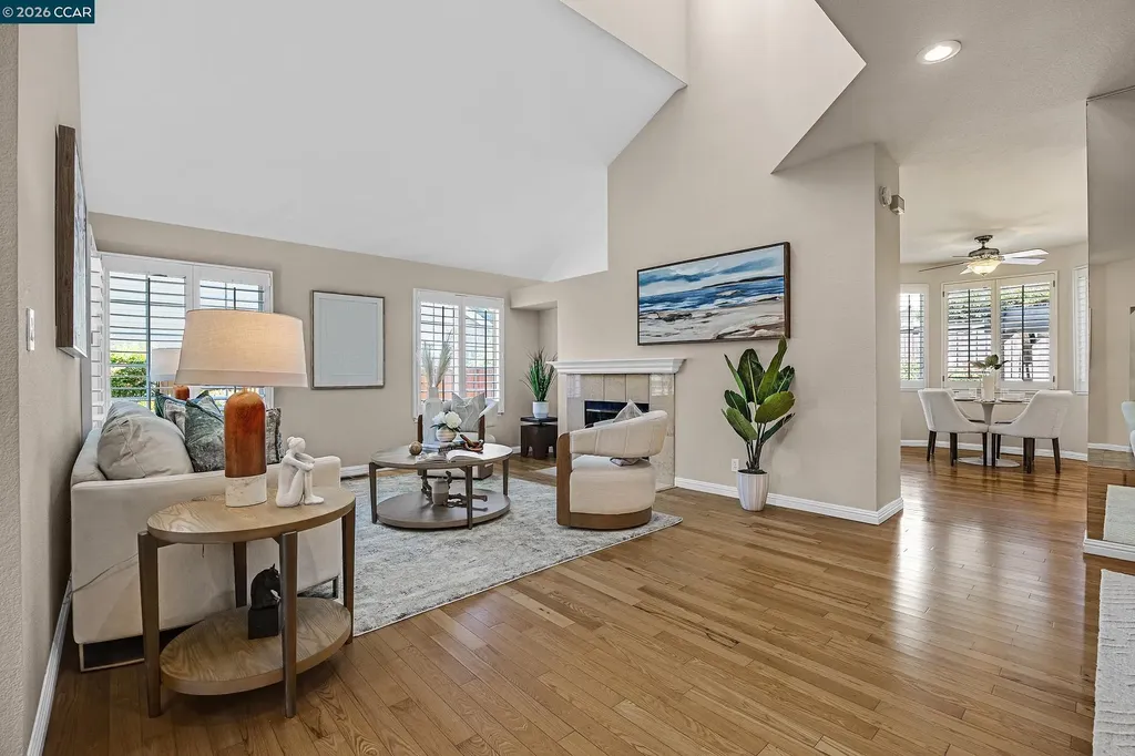 402 Chupcan Place Clayton CA 94517