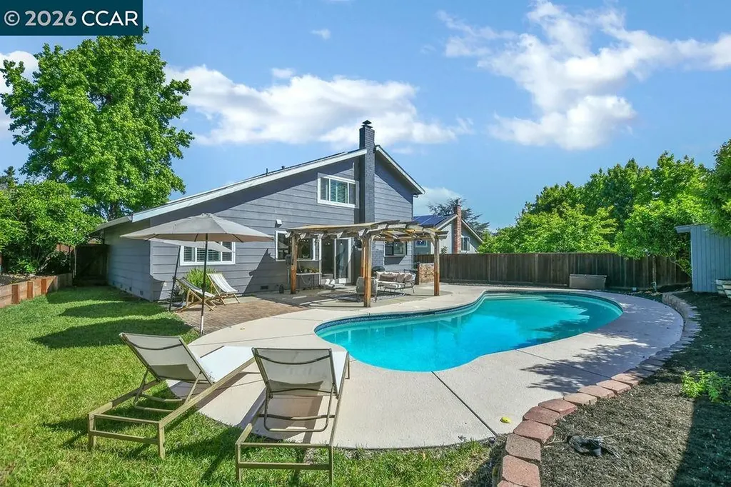 1154 Breckenridge Court Martinez CA 94553