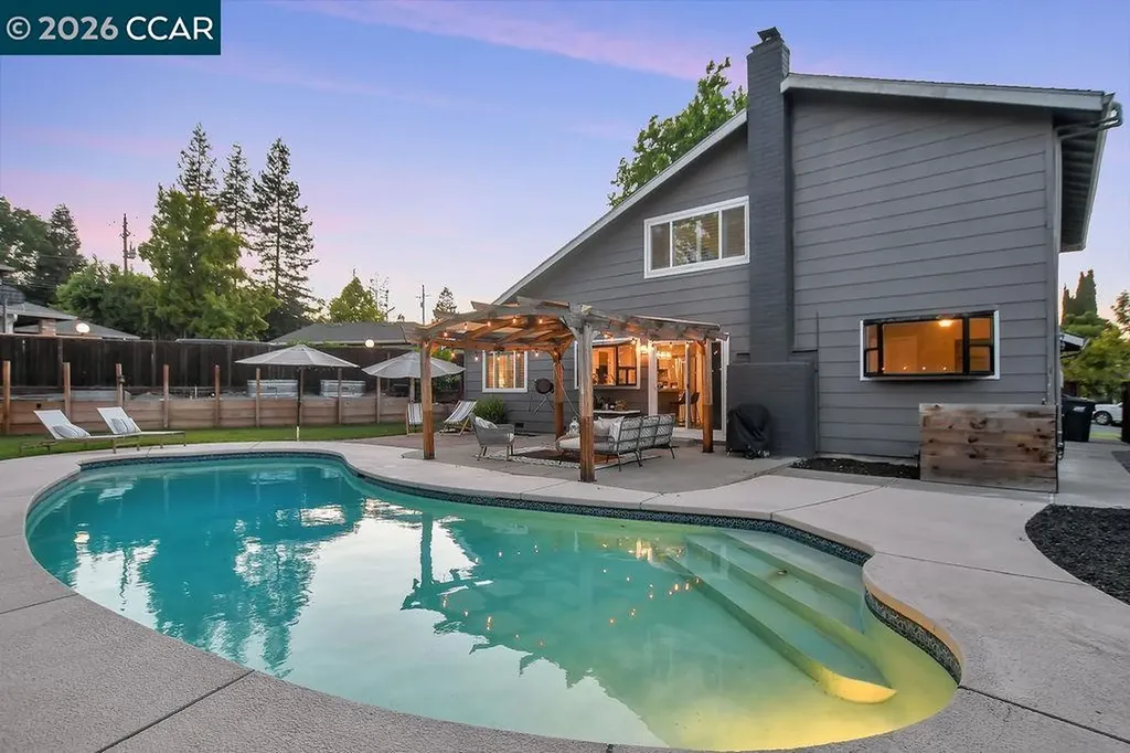 1154 Breckenridge Court Martinez CA 94553