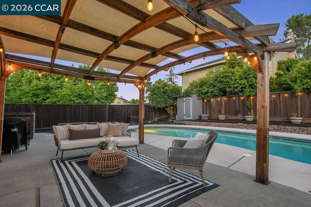 1154 Breckenridge Court Martinez CA 94553