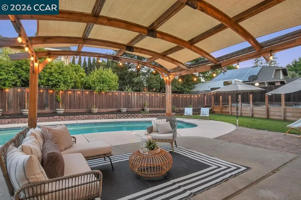 1154 Breckenridge Court Martinez CA 94553