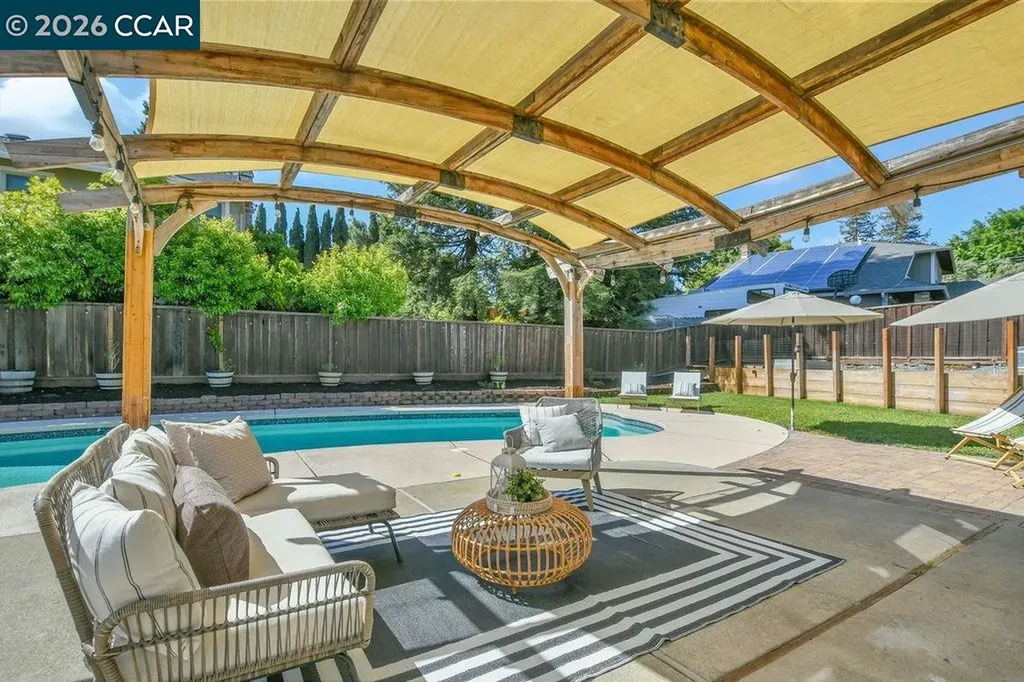 1154 Breckenridge Court Martinez CA 94553