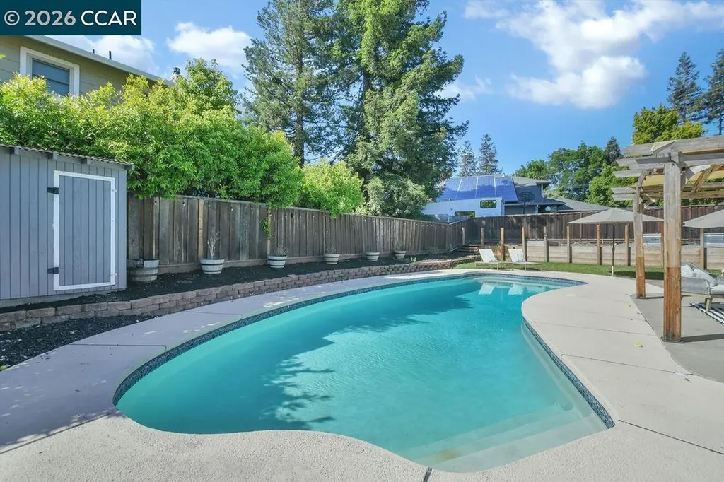 1154 Breckenridge Court Martinez CA 94553