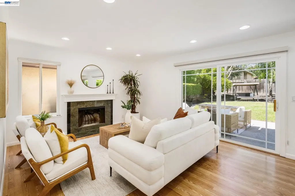 11752 Betlen Drive Dublin CA 94568