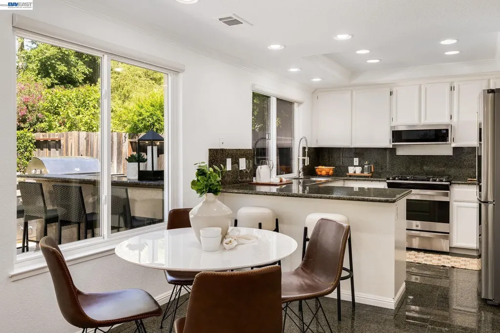 11752 Betlen Drive Dublin CA 94568